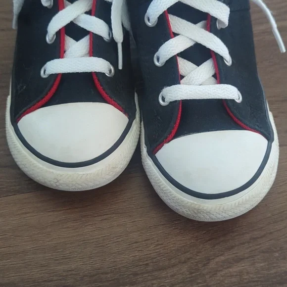 Converse size 10C - Picture 2 of 8
